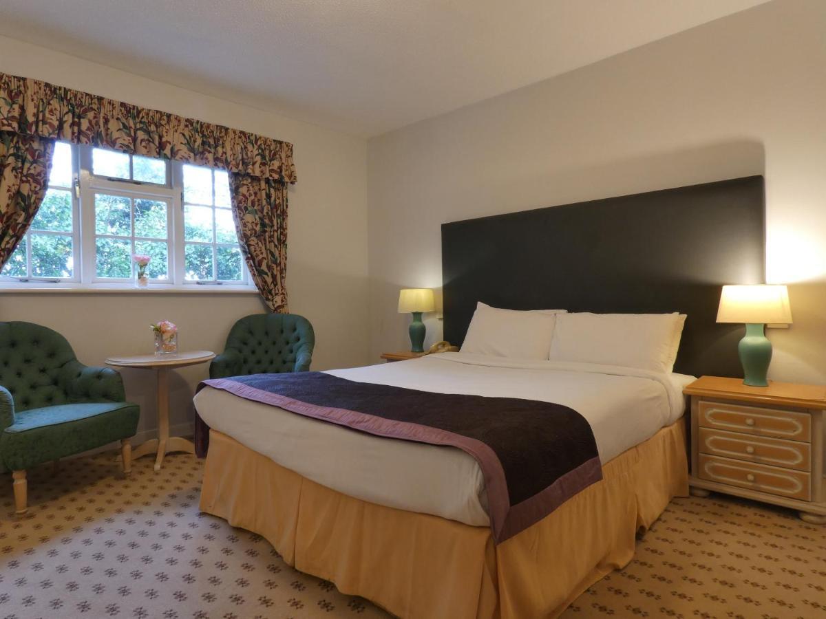Brook Marston Farm Hotel Sutton Coldfield Exterior photo