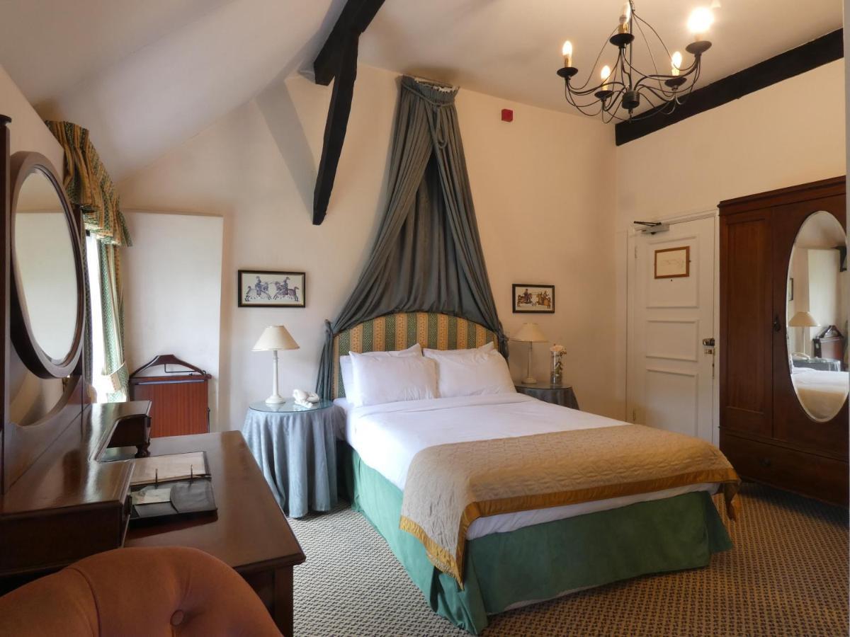 Brook Marston Farm Hotel Sutton Coldfield Exterior photo
